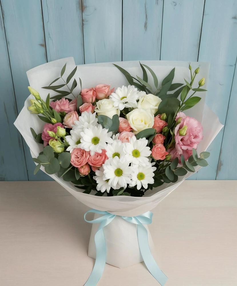 Букет цветов из: Розы, Лизиантусы и Хризантемы в Пречистое