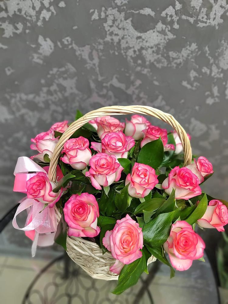 Цветочная композиция из Розы в корзине в Пречистое