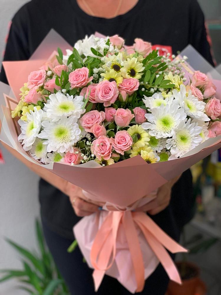 Букет цветов из: Розы и Хризантемы в Пречистое