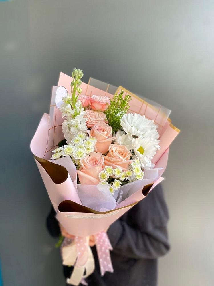 Букет цветов из: Хризантемы и Розы в Пречистое