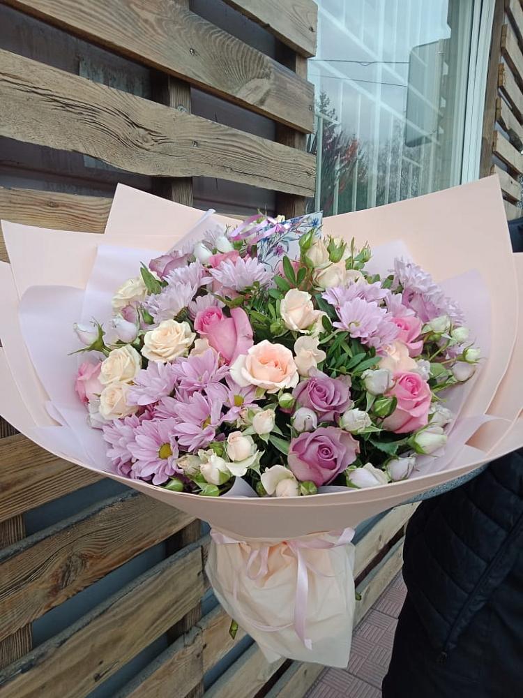 Букет цветов из: Розы и Хризантемы в Пречистое