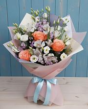 Букет цветов из:  Лизиантусы, Розы, Альстромерии и Гипсофила #REPLACE_PRED# Пречистое