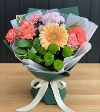 Букет цветов из:  Гвоздики, Розы, Герберы и Хризантемы в Пречистое