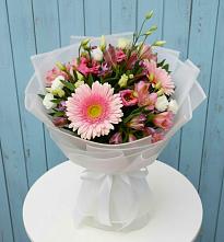 Букет цветов из:  Герберы, Альстромерии и Лизиантусы #REPLACE_PRED# Пречистое